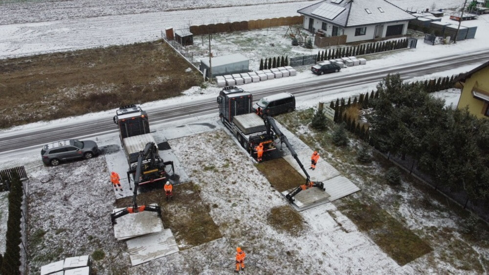 Zimowa logistyka na placach budowy – praktyczne wykorzystanie dróg tymczasowych