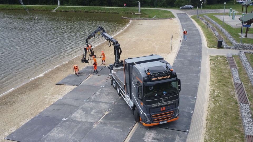montaż drogi tymczasowej